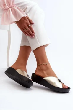 Skórzane Klapki Damskie Z Ozdobą Złote S.Barski KV27-027