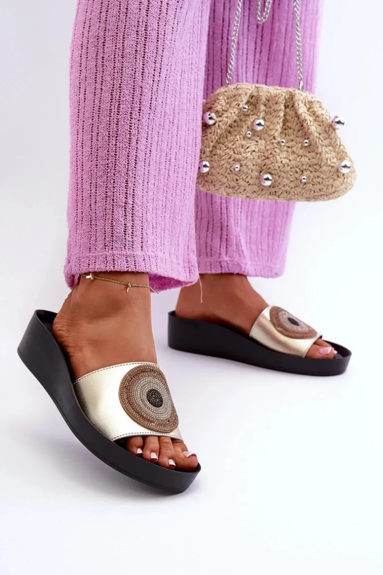 Skórzane Klapki Damskie Z Ozdobą S.Barski KV27-019 Złote