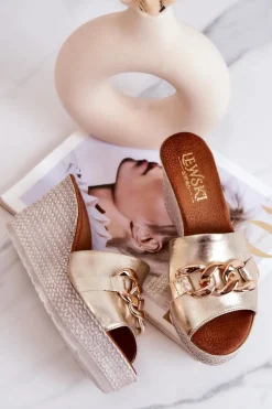 Skórzane Klapki Na Koturnie Lewski 3062 Złote