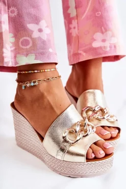 Skórzane Klapki Na Koturnie Lewski 3062 Złoto-Szare