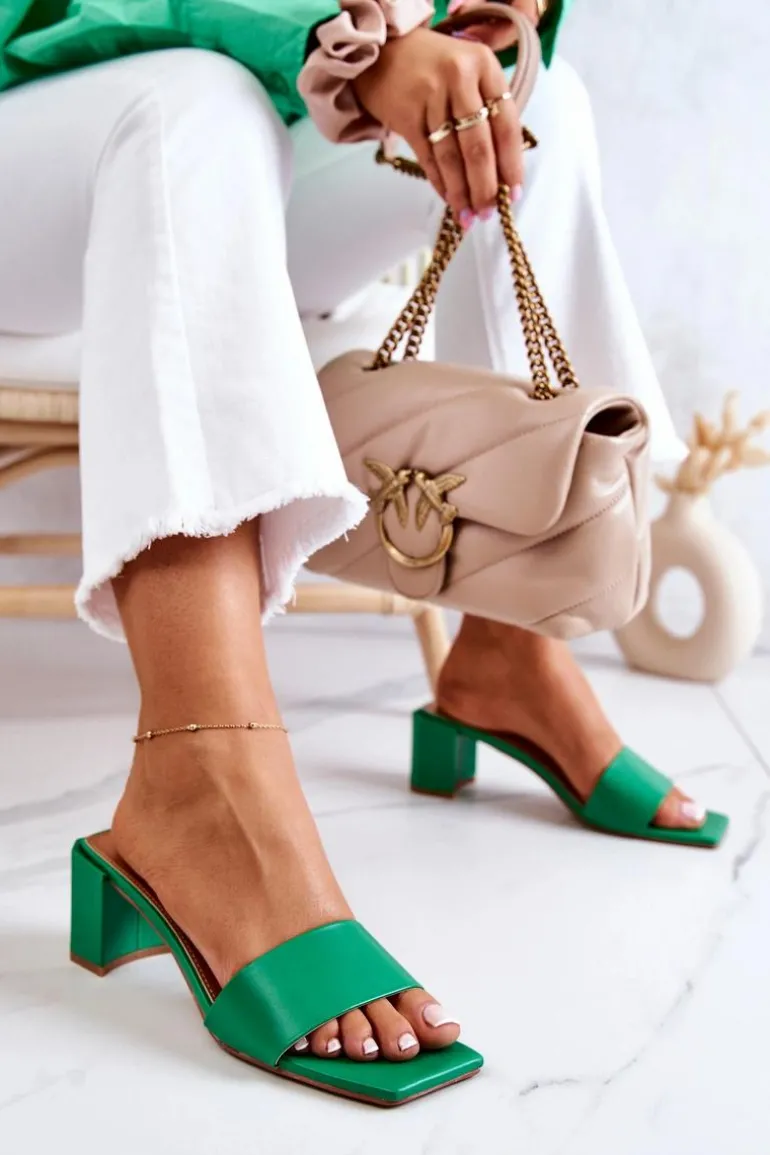 Skórzane Klapki Na Obcasie Zielone Netty