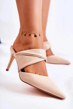 Skórzane Klapki Na Szpilce Beżowe Aveline