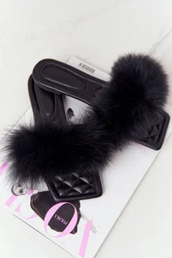 Skórzane Klapki Z Futerkiem Czarne Love You So