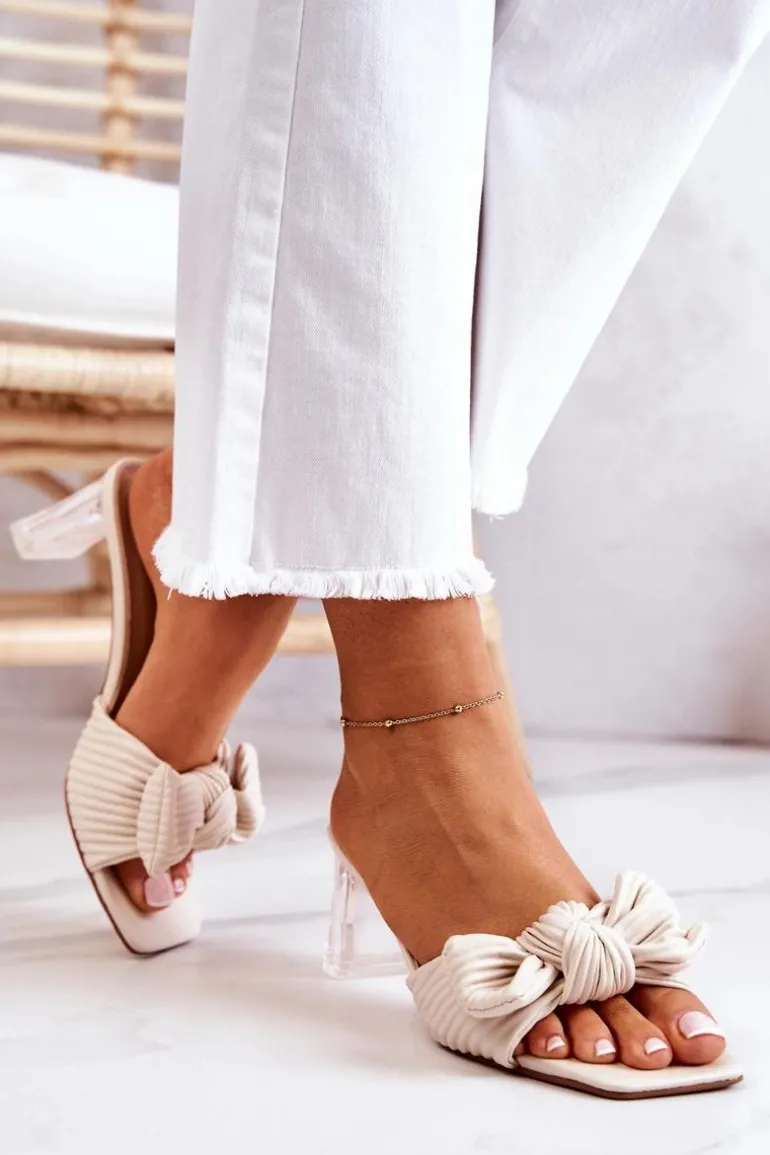 Skórzane Klapki Z Kokardą Beżowe Rosalee