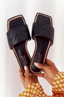 Skórzane Klapki Z Pikowaniem S.Barski 331-42 Czarne