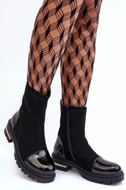 Skórzane Klasyczne Botki Na Płaskim Obcasie Czarne Shendete