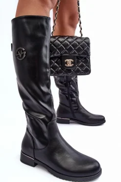 Skórzane Kozaki Damskie Na Płaskim Obcasie Czarne Albuna