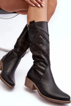 Skórzane Kozaki Z Ażurowym Wzorem Czarne Sierra