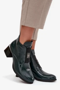 Skórzane Lakierowane Botki Na Klocku Z Ozdobnym Detalem Ocieplane Zazoo 60560 Ciemnozielone