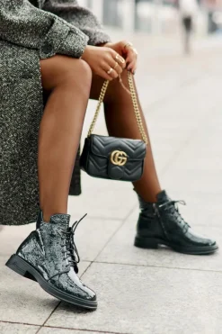 Skórzane Lakierowane Botki Damskie Ocieplane Na Zamek D&A LZ42-042 Ciemnozielone