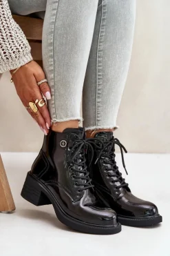 Skórzane Lakierowane Botki Na Klocku Ocieplane D&A JC42-78 Czarne