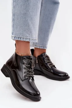 Skórzane Lakierowane Botki Damskie Z Ozdobnym Sznurowaniem D&A MR52-124 Czarne