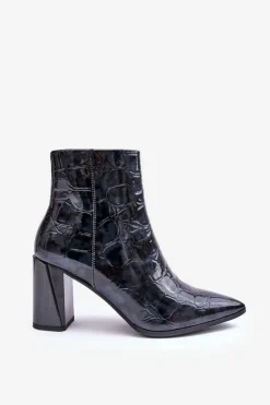 Skórzane Lakierowane Botki Na Słupku S.Barski MR870-58 Granatowe