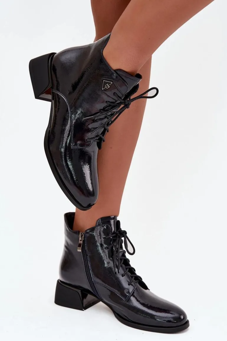 Skórzane Lakierowane Botki Damskie Na Klocku Artiker 57C1117 Czarne