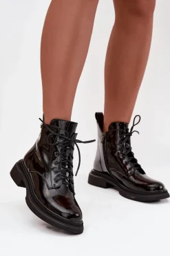 Skórzane Lakierowane Botki Ocieplane Czarne Gisella