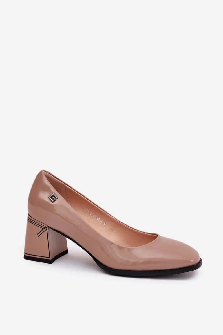 Skórzane Lakierowane Czółenka Na Słupku Vinceza 91130 Beżowe
