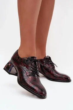 Skórzane Lakierowane Półbuty Damskie Na Obcasie Z Kryształkami Artiker 57C0073 Bordowe