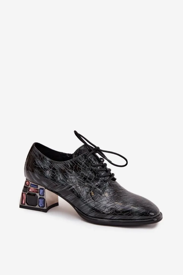 Skórzane Lakierowane Półbuty Damskie Na Obcasie Z Kryształkami Artiker 57C0072 Szare