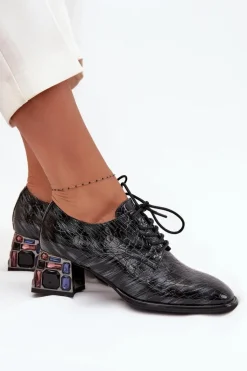 Skórzane Lakierowane Półbuty Damskie Na Obcasie Z Kryształkami Artiker 57C0072 Szare