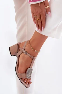 Skórzane Lakierowane Sandały Damskie Na Słupku Z Ozdobą Vinceza 91134 Beżowe