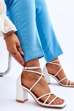 Skórzane Modne Damskie Sandały Na Obcasie Białe Primma