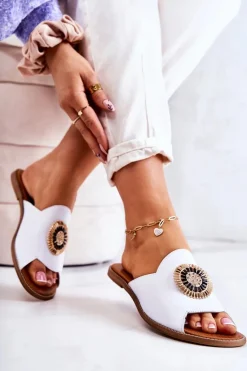 Skórzane Modne Klapki Lewski Shoes 3132/O Białe