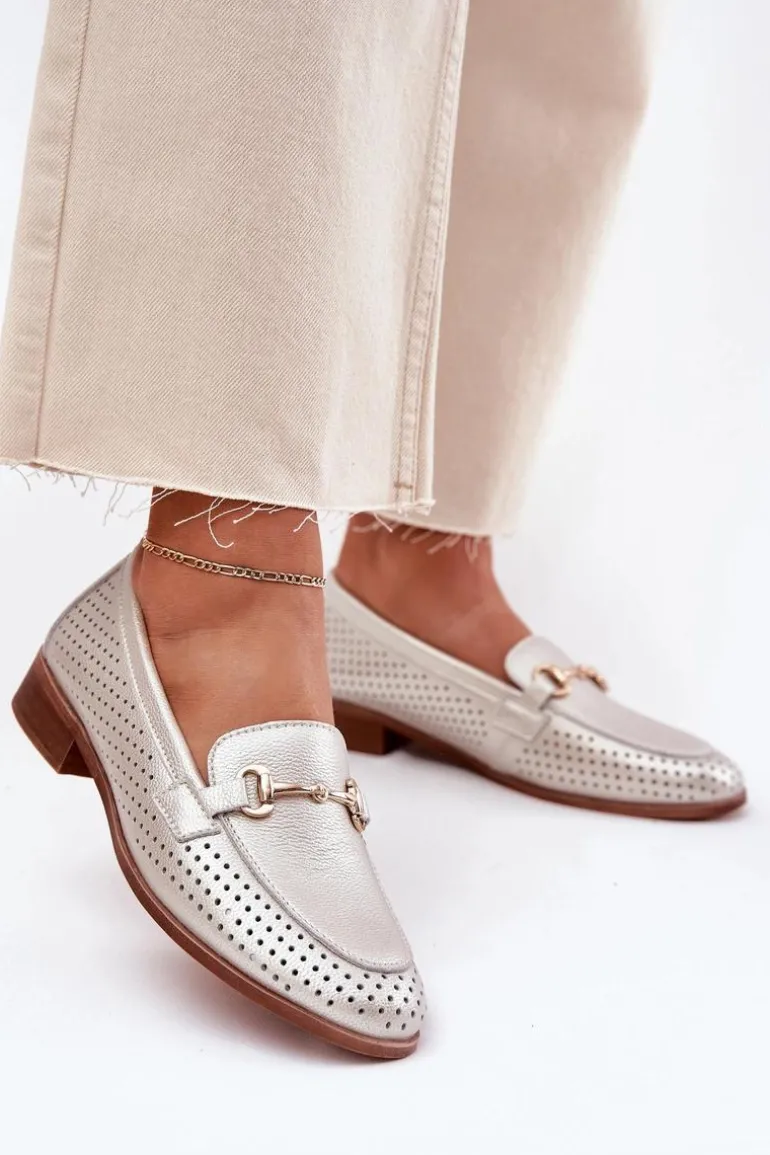 Skórzane Mokasyny Damskie Z Ozdobą Na Płaskim Obcasie S.Barski LR51-594 Srebrne