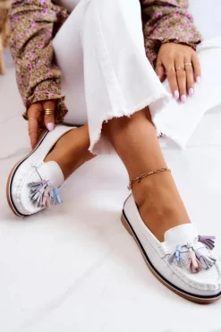 Skórzane Mokasyny Damskie Z Frędzlami Białe Laressa