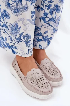 Skórzane Mokasyny Damskie Z Ażurowym Wzorem Vinceza 88028 Beżowe