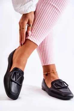 Skórzane Mokasyny Półbuty Z Ozdobą Czarne Hermosa