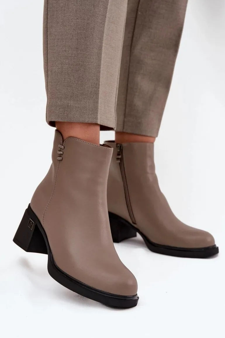 Skórzane Ocieplane Botki Damskie Na Klocku Vinceza 91159 Ciemnobeżowe