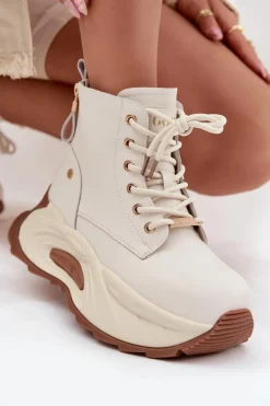 Skórzane Ocieplane Botki Damskie Na Platformie GOE SS2N4300 Jasnobeżowe