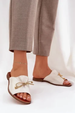 Skórzane Płaskie Eleganckie Klapki Z Kokardką Lewski 3572 Złoty Przecierany