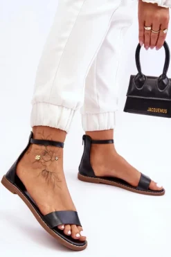 Skórzane Płaskie Sandały Na Zamek Czarne Millou