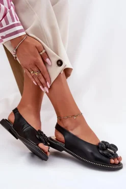 Skórzane Płaskie Sandały Z Ozdobą CheBello 4642 Czarne