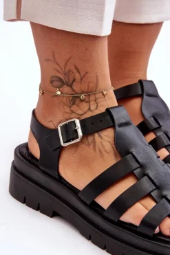 Skórzane Płaskie Sandały Z Paseczkami Czarne Diosa