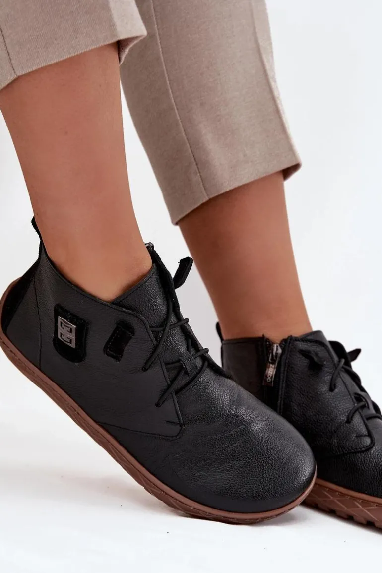 Skórzane Półbuty Barefoot Damskie Z Ozdobnym Detalem Zazoo 30072 Czarne