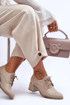 Skórzane Półbuty Damskie Na Obcasie Beżowe Keria