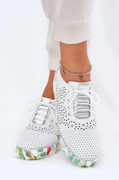 Skórzane Półbuty Damskie Na Koturnie Artiker 56C1799 Biało-Srebrne