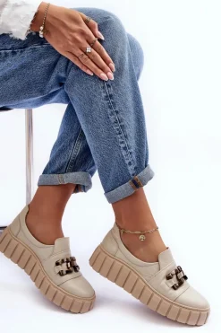 Skórzane Półbuty Damskie Na Platformie Z Ozdobą Beżowe Lewski 3398