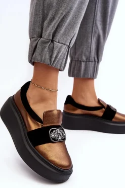 Skórzane Półbuty Damskie Na Platformie Z Ozdobą Laura Messi 2697/744-300 Złote