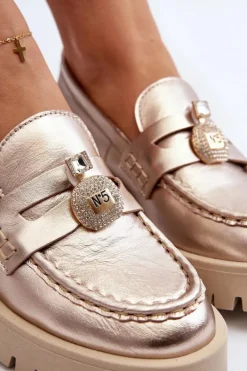 Skórzane Półbuty Mokasyny Z Ozdobą CheBello 4291 Złote