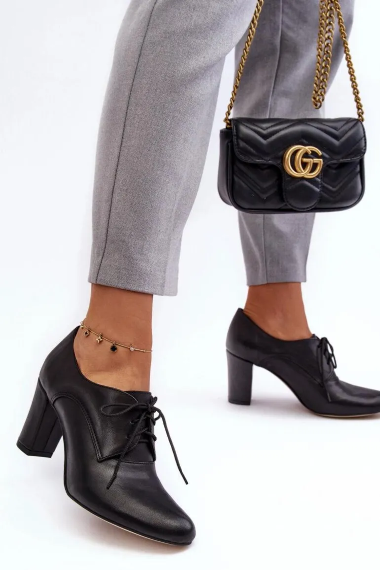 Skórzane Półbuty Na Obcasie Czarne Mavitte