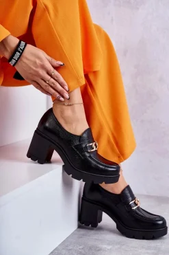 Skórzane Półbuty Na Słupku Ze Złotą Ozdobą Czarne Lemar Mikeyla