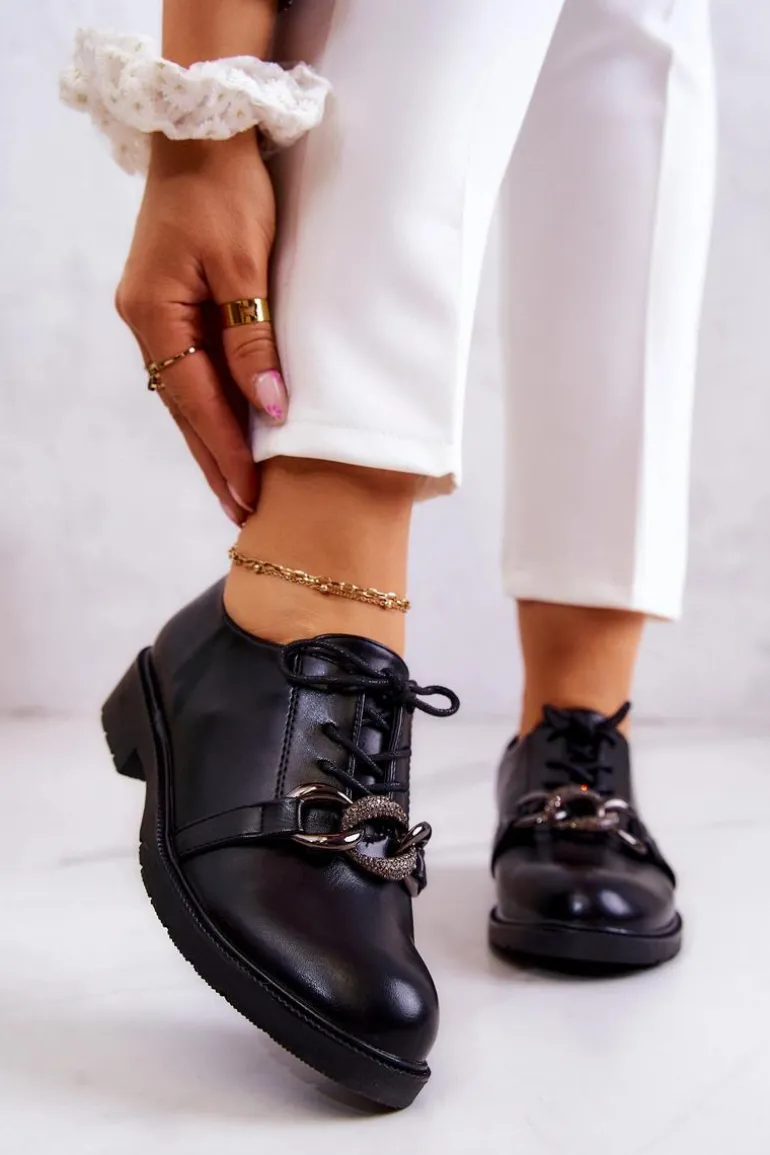 Skórzane Półbuty Wiązane Z Ozdobą Czarne Larosa