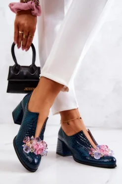 Skórzane Półbuty Wzór Krokodyl Z Ozdobą Zielone Delaver