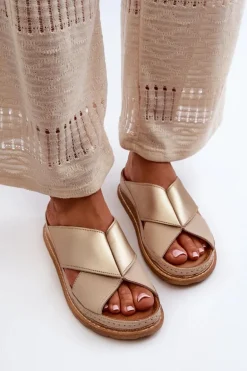 Skórzane Profilowane Klapki Maciejka 04986-04 Złoto-Beżowe