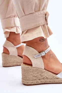 Skórzane Sandałki Espadryle Na Koturnie Srebrne Cammer