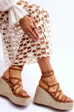 Skórzane Sandałki Na Koturnie Brązowe Margaritt