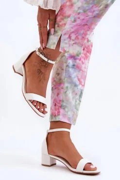 Skórzane Sandałki Na Obcasie Gładkie Białe Inspire Me!